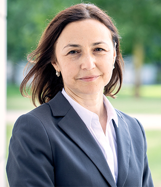 Dr. Elena Farztdinova